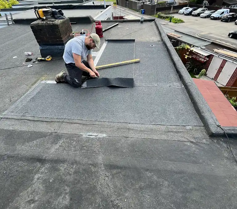 Everstone Construction: Expert Flat Roof Installations in Basingstoke